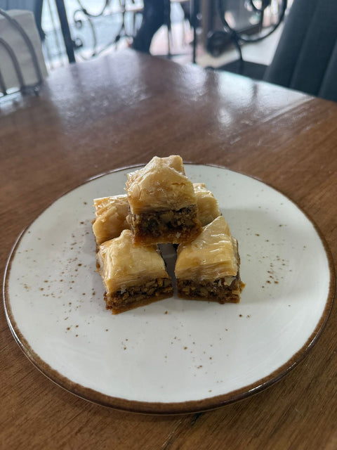BAKLAVA WALNUTS